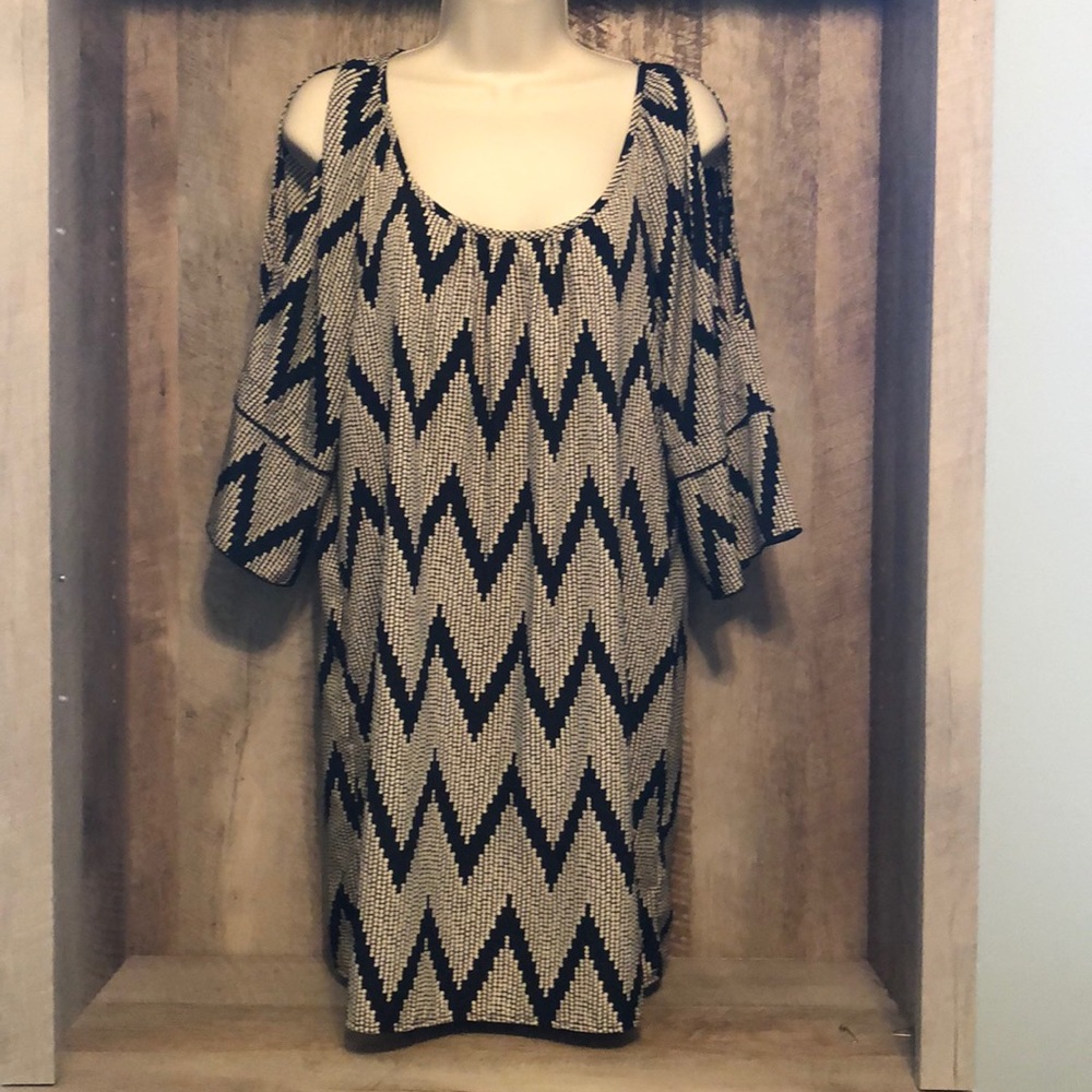 Women’s cold  shoulder Glam dress